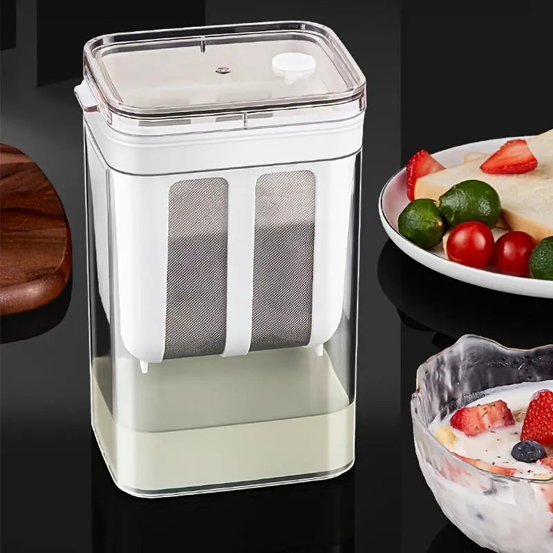 Greek Yogurt Strainer Separator, Larger Capacity Yogurt Filter, BPA Free, Suitable for Juice, Yogurt Milk, Kefir, Tofu, Cheese