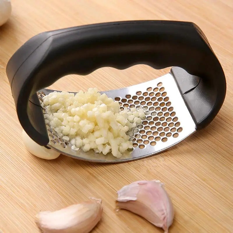1 Pcs Stainless Steel Garlic Press, Manual Garlic Press, Kitchen Garlic Chopper, Household Kitchen Gadgets